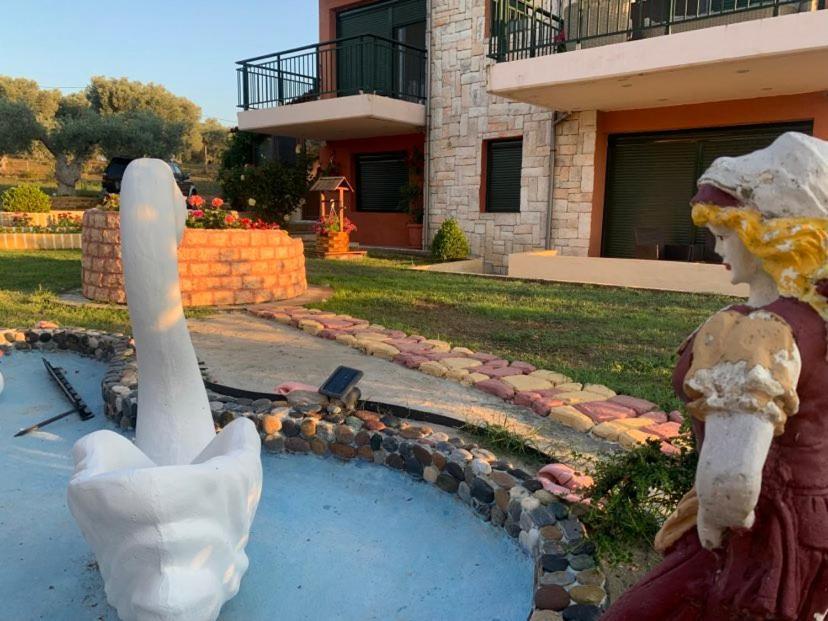 Dora's Garden Apartment Alexandroupoli