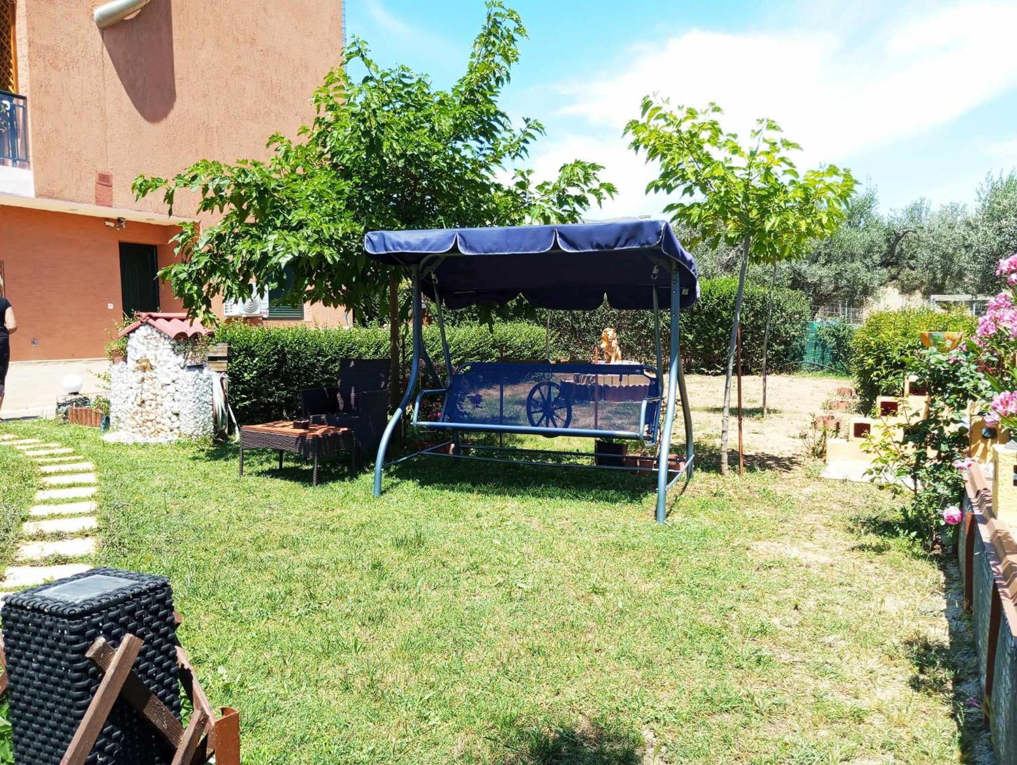 Dora's Garden Apartment Alexandroupoli